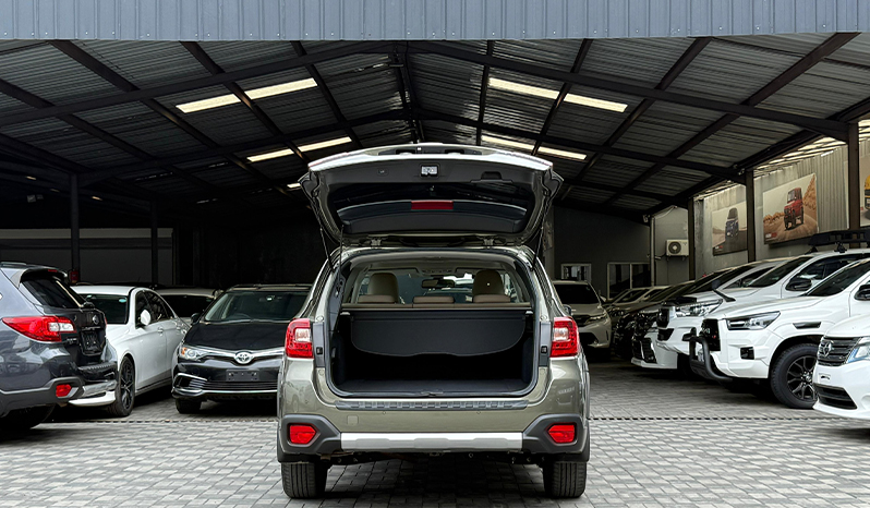 2018 Subaru Outback Limited image-22