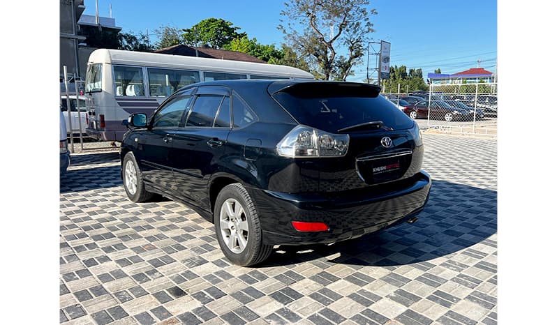 2003 Toyota Harrier image-8