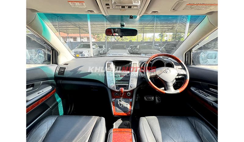 2003 Toyota Harrier image-12