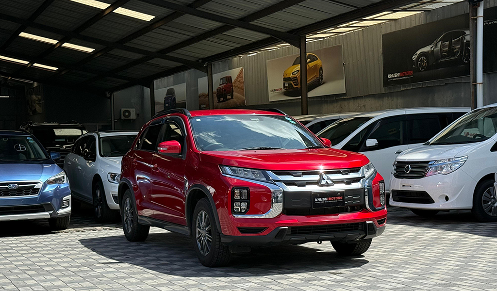 2019 Mitsubishi Rvr G image-1
