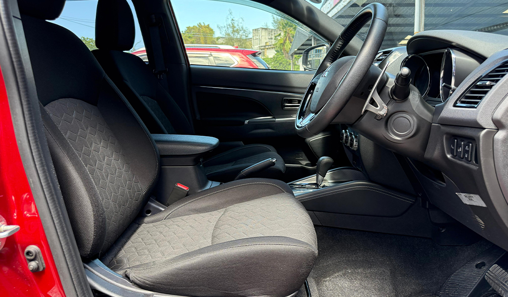 2019 Mitsubishi Rvr G image-13