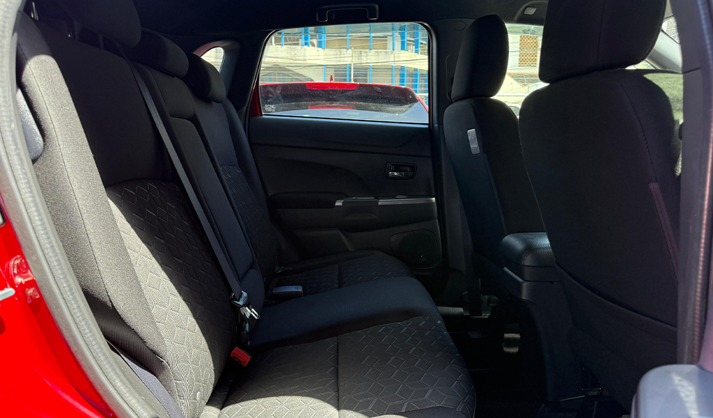 2019 Mitsubishi Rvr G image-19