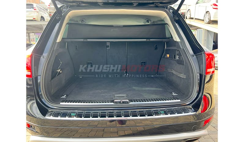 2013 Volkswagen Touareg image-20