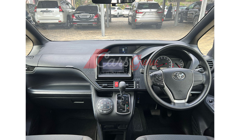 2016 Toyota Noah image-7