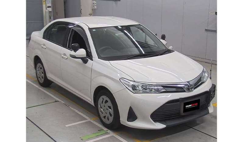 2018 Toyota Corolla Axio image-1