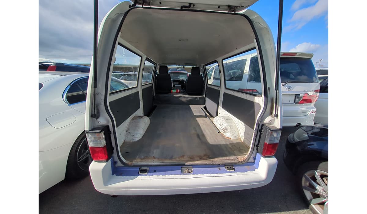 2020 Mazda Bongo DX image-2