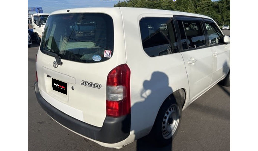 2019 Toyota Succeed image-3