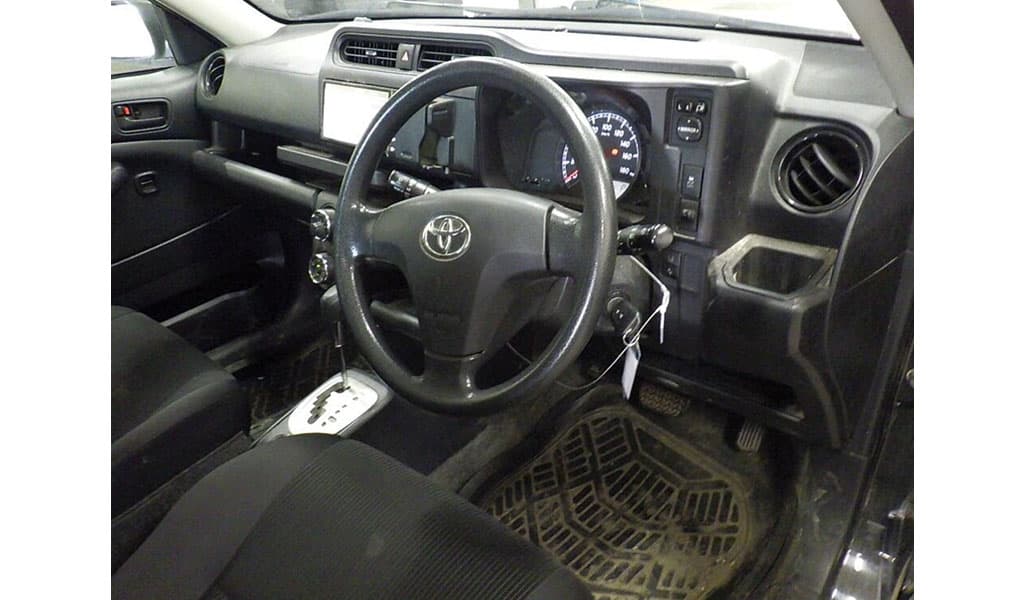 2019 Toyota Probox image-5