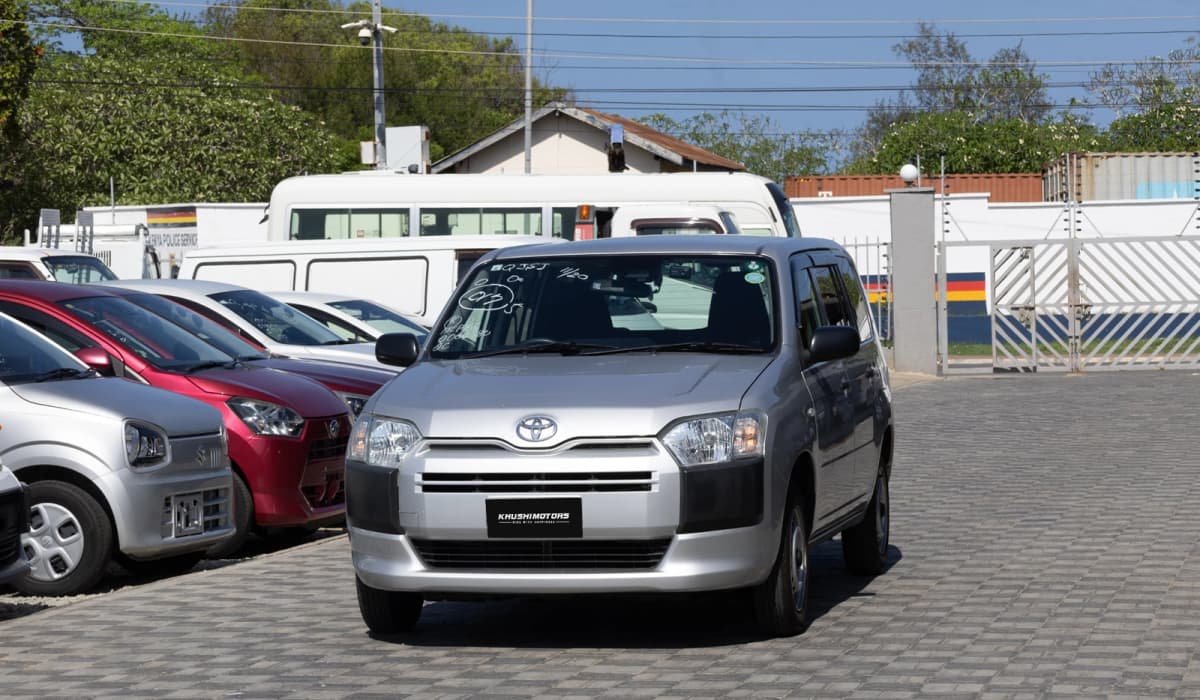 2019 Toyota Probox image-10