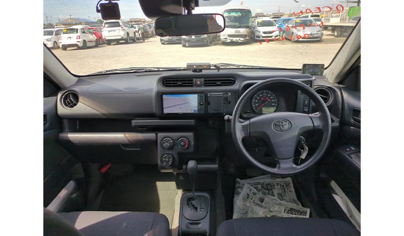 2018 Toyota Succeed image-5