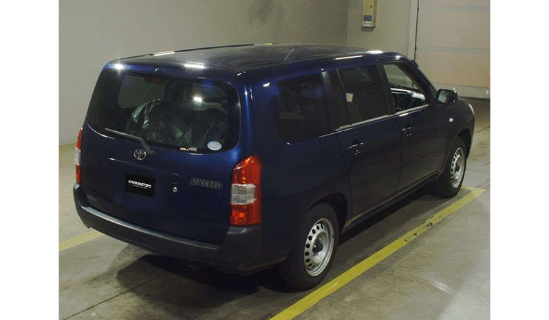 2018 Toyota Succeed image-6