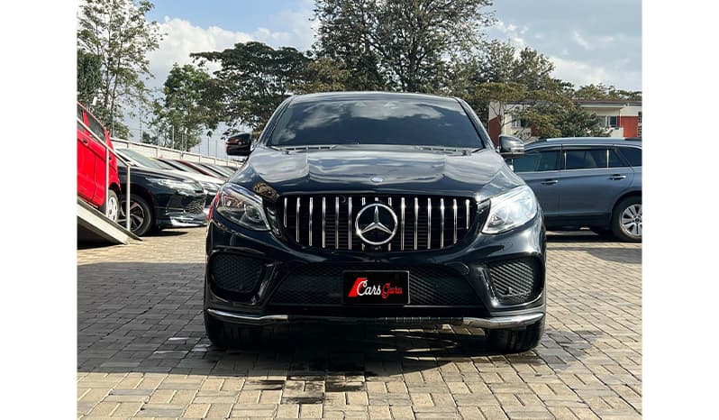 2017 Mercedes-Benz GLE-Class GLE350d image-1