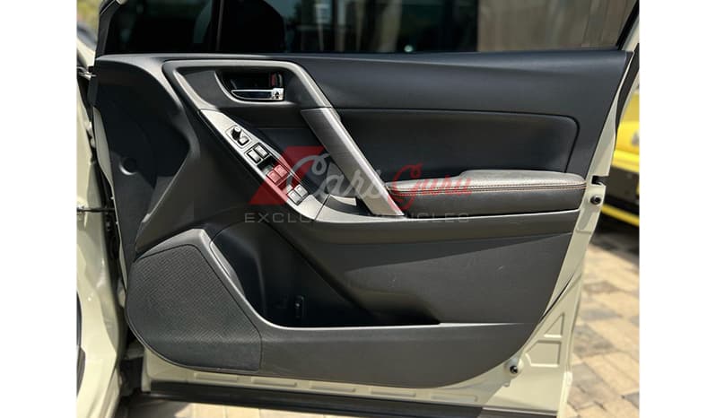 2015 Subaru Forester image-7