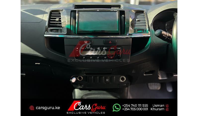 2015 Toyota Fortuner V image-6