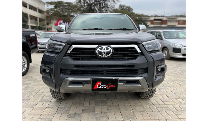 2016 Toyota Hilux image-2