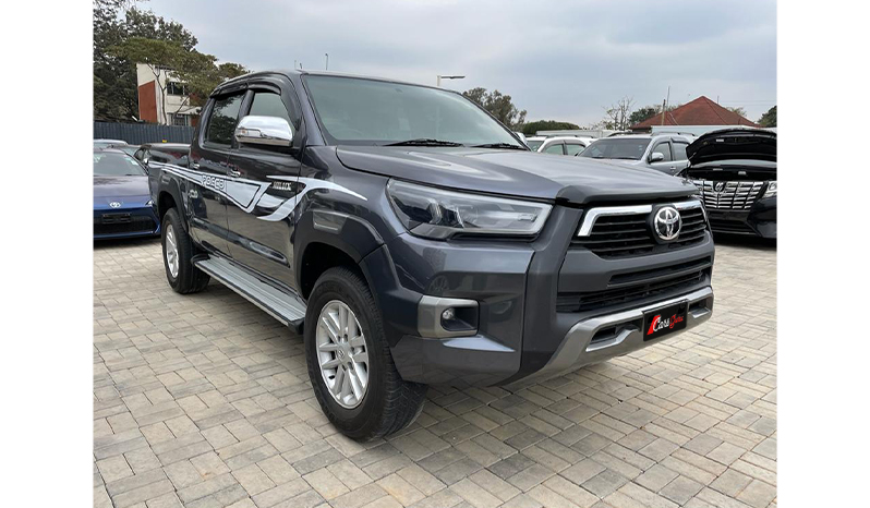 2016 Toyota Hilux image-3