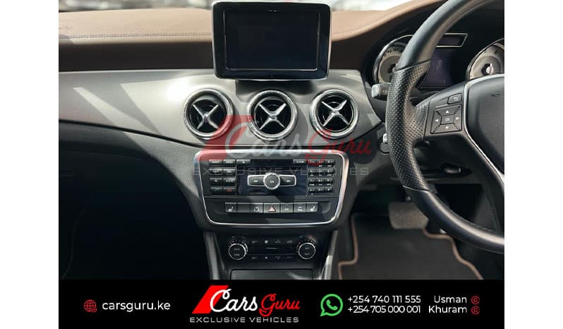 2013 Mercedes-Benz CLA-Class CLA180 image-7