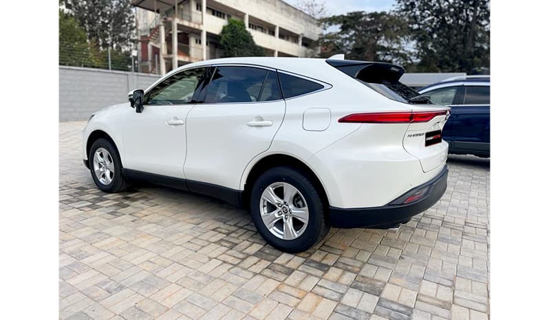 2020 Toyota Harrier image-15