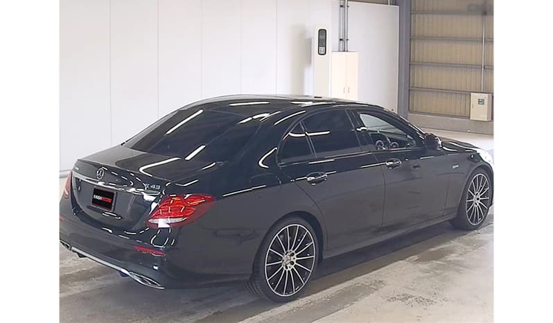 2017 Mercedes-Benz E43 image-5