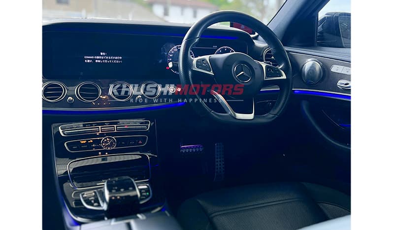 2017 Mercedes-Benz E43 image-14
