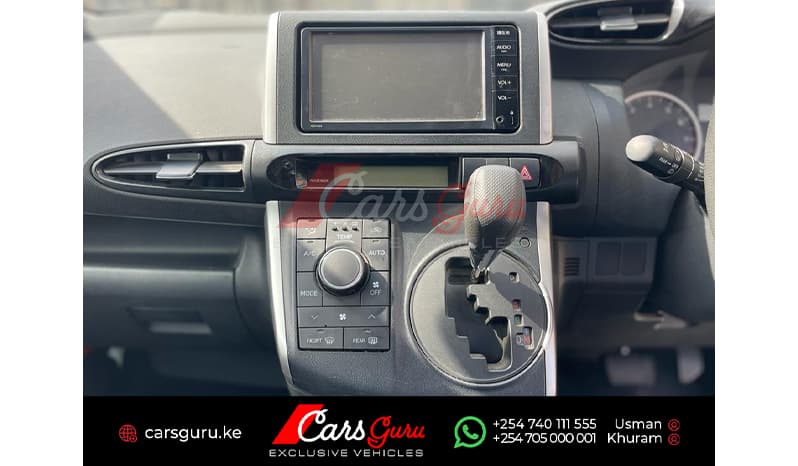 2015 Toyota Wish X image-6
