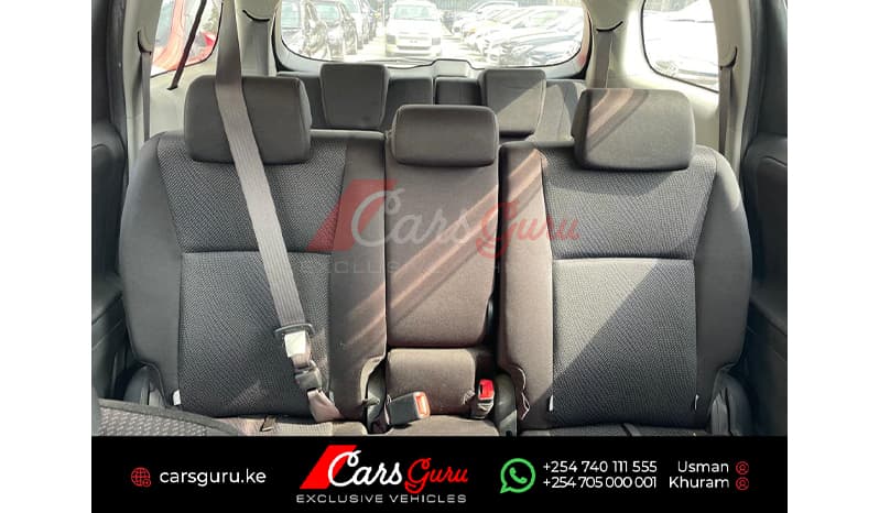 2015 Toyota Wish X image-9