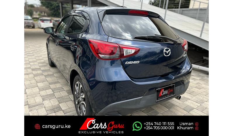 2015 Mazda Demio XD Touring image-4