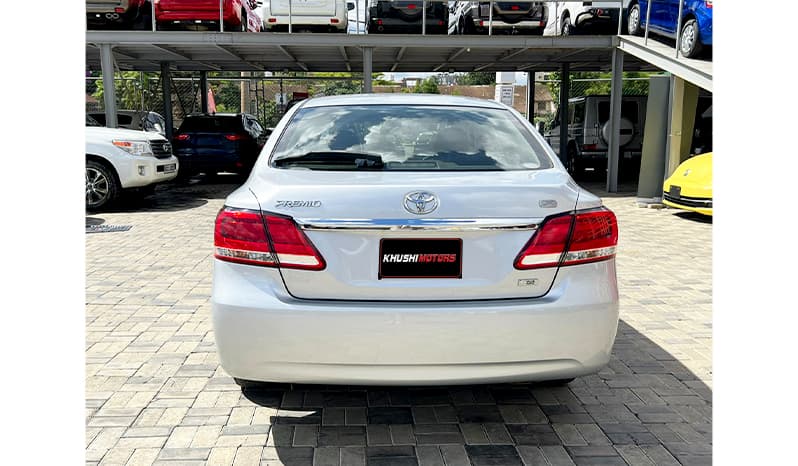 2017 Toyota Premio image-12