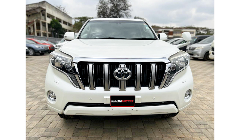 2015 Toyota Land Cruiser Prado TZ image-1