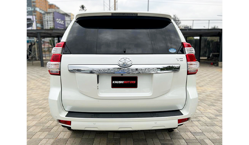 2015 Toyota Land Cruiser Prado TZ image-22