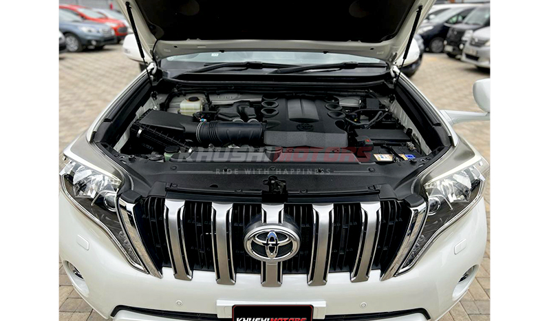 2015 Toyota Land Cruiser Prado TZ image-30