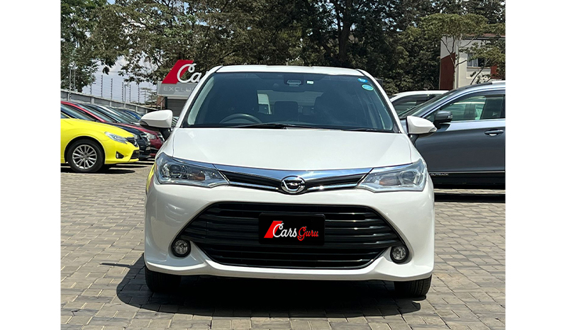 2015 Toyota Fielder G image-1