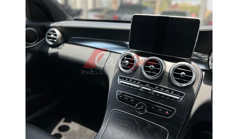 2015 Mercedes-Benz C-Class C200 image-8