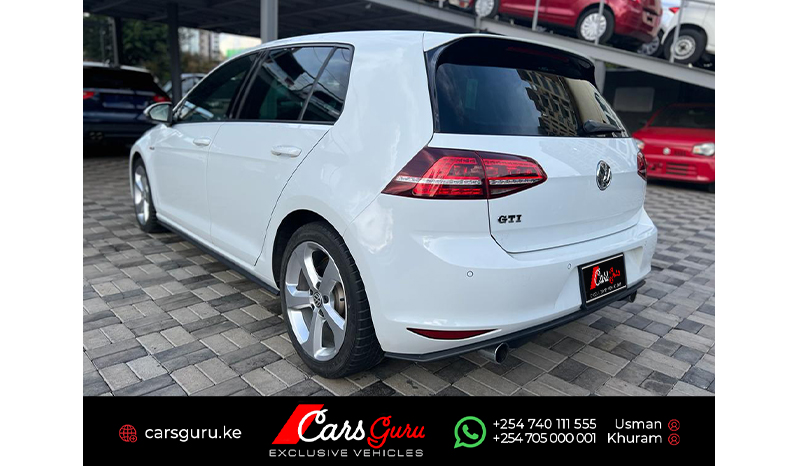 2015 Volkswagen Golf Variant GTI image-4