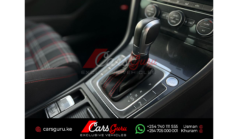 2015 Volkswagen Golf Variant GTI image-9