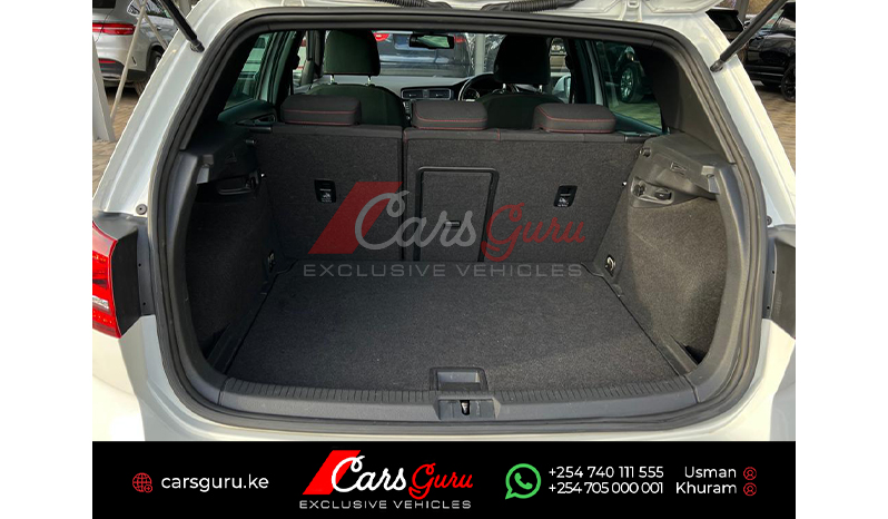 2015 Volkswagen Golf Variant GTI image-11
