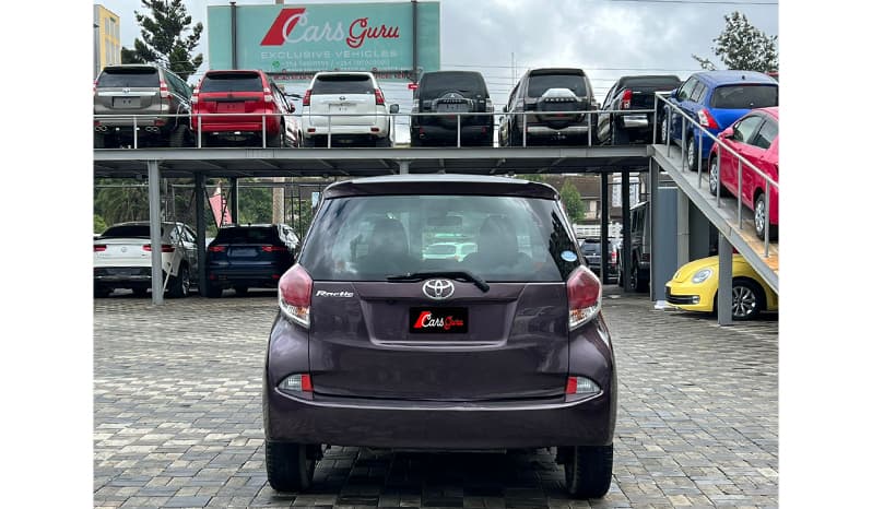 2015 Toyota Ractis G image-2
