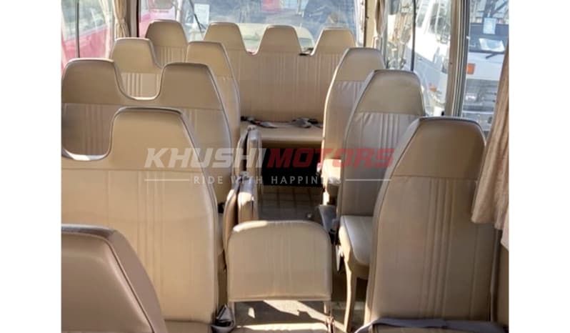 1996 Nissan Civilian Bus image-5