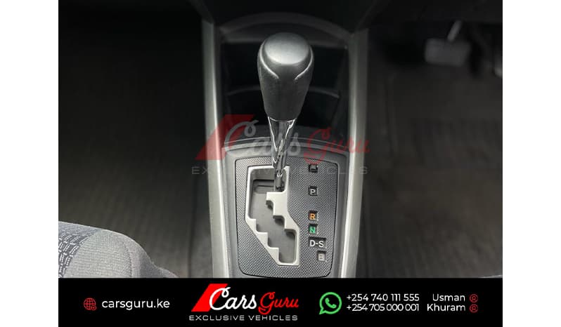 2015 Toyota Fielder G image-6