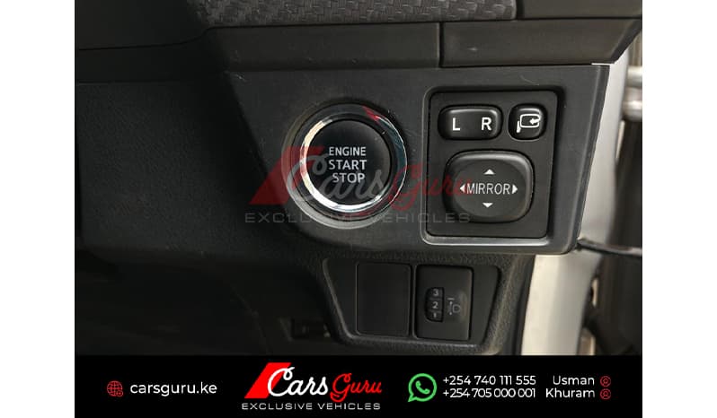 2015 Toyota Fielder G image-7