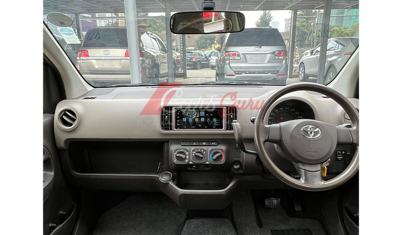 2015 Toyota Passo X image-6