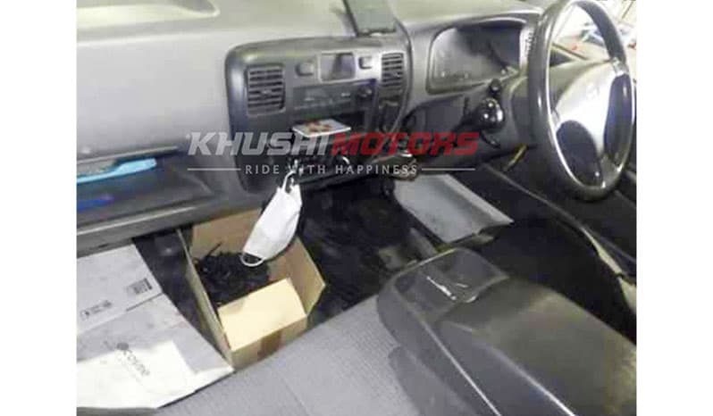 2002 Toyota Townace image-4