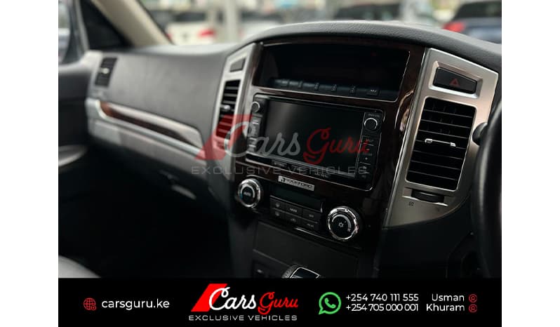 2015 Mitsubishi Pajero Long Exceed image-9