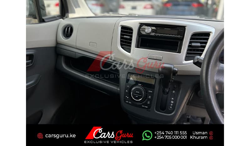 2015 Suzuki Wagon R FX image-8