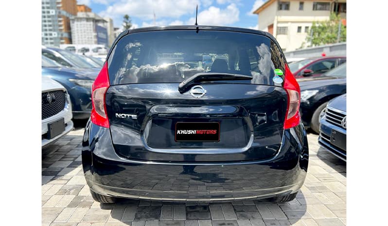 2015 Nissan Note Safety XV SEL image-12