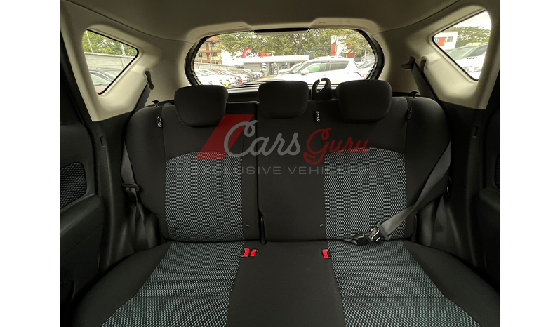 2015 Nissan Note X image-9