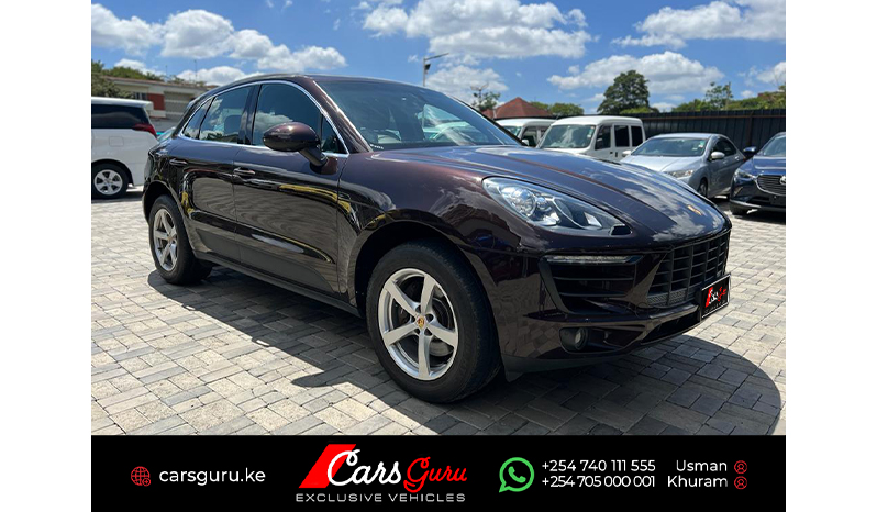 2015 Porsche Macan image-3