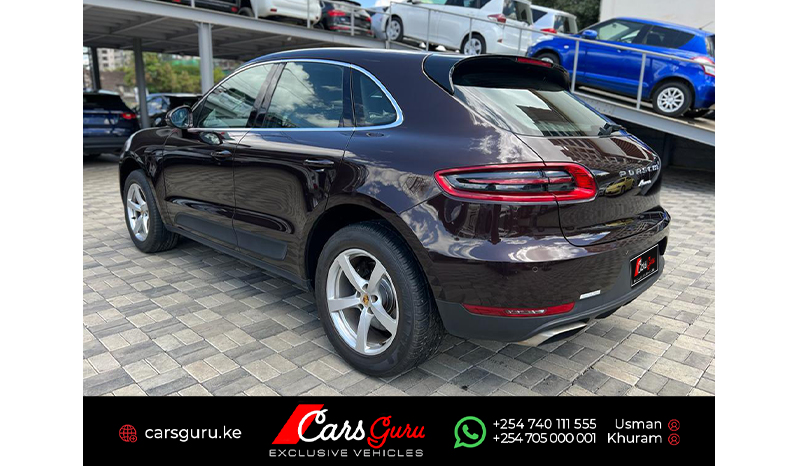 2015 Porsche Macan image-4