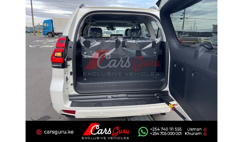 2022 Toyota Land Cruiser Prado TX-L image-9