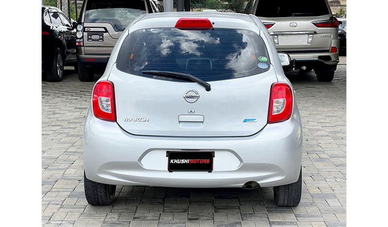 2015 Nissan March Base image-10